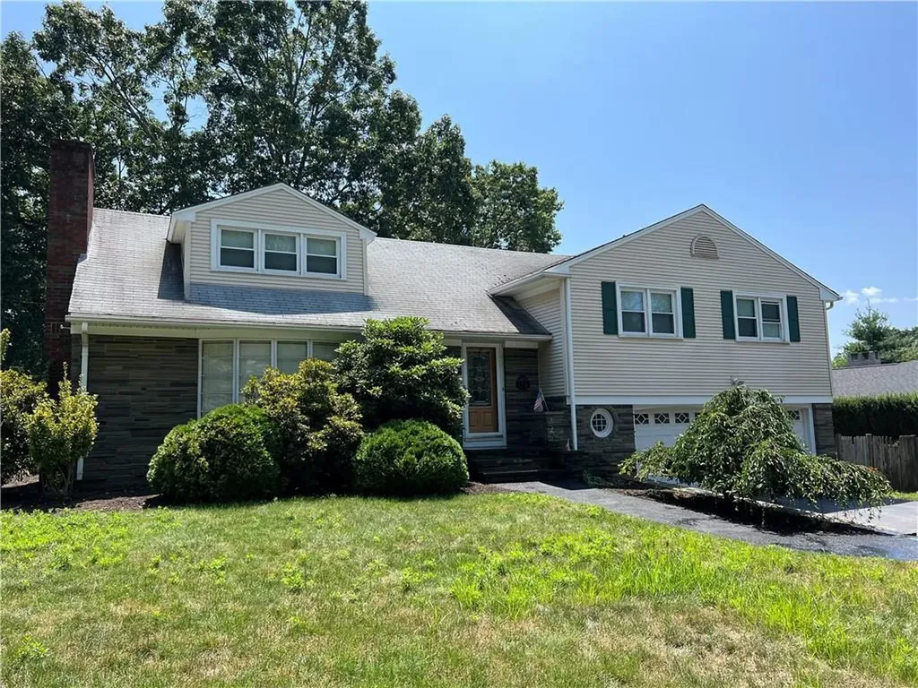 130 Summit Drive Cranston RI 02920