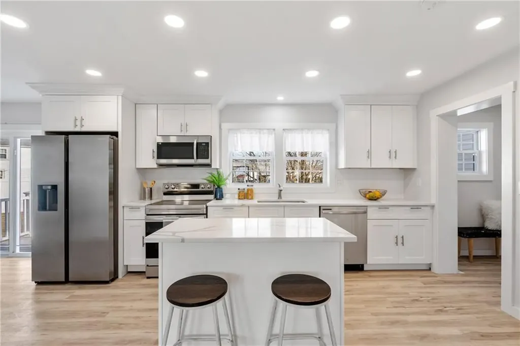 305 Kearney Street Cranston RI 02920