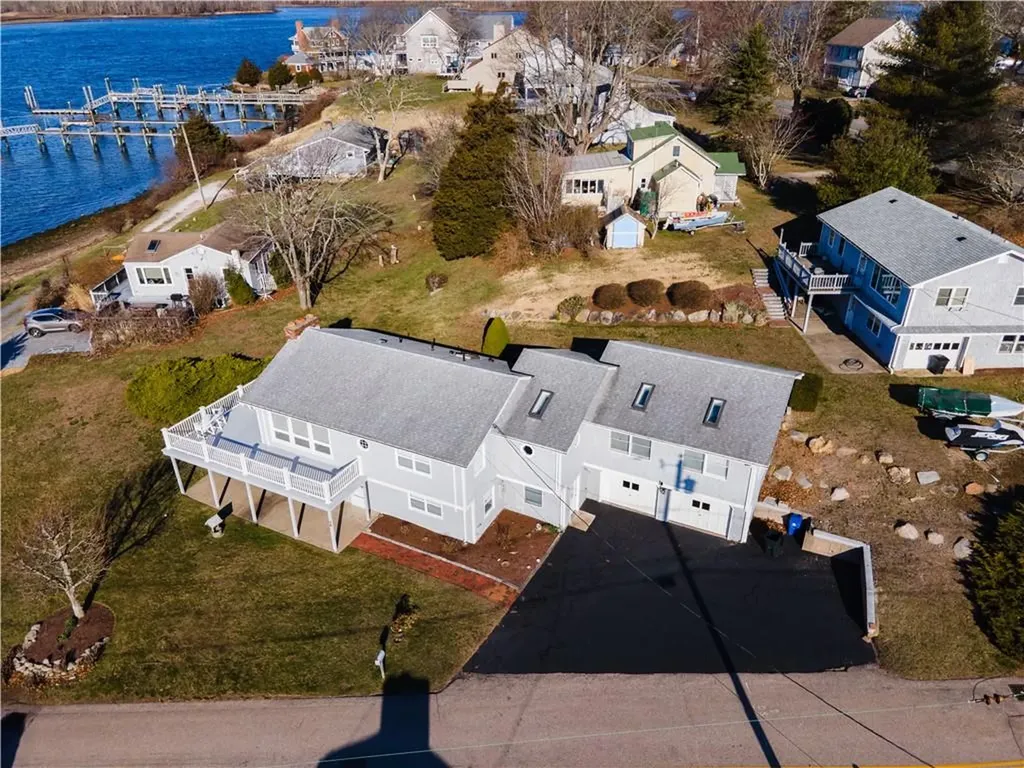 58 Cedar Island Road Narragansett RI 02882