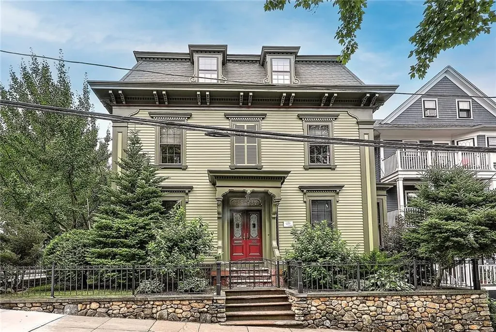 166 Prospect Street Providence RI 02906