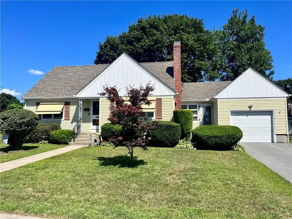 17 Maribeth Drive Johnston RI 02919