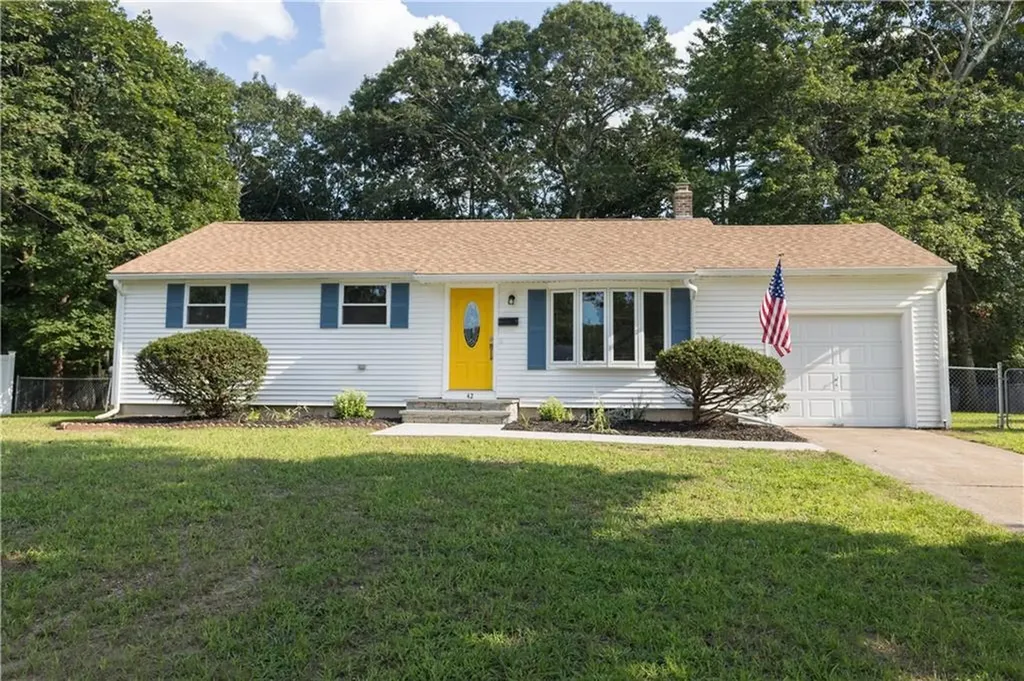 42 Bruster Drive North Kingstown RI 02852