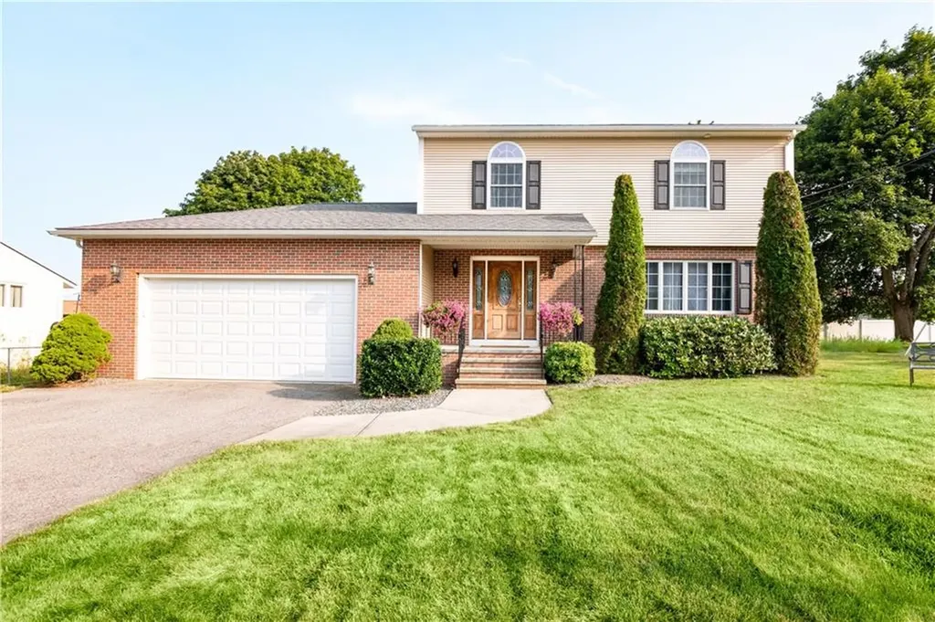 10 Olney Street North Providence RI 02904