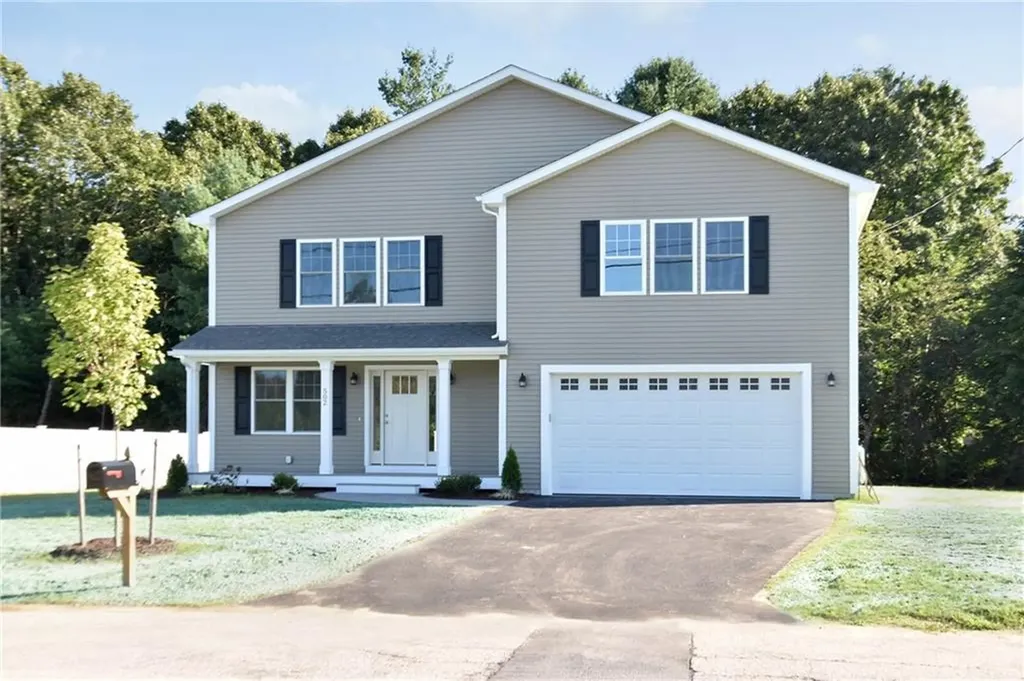502 Long Street Warwick RI 02886
