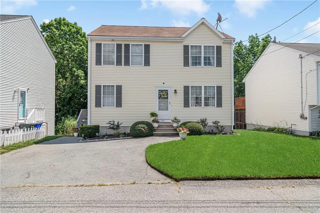 89 School Brook Road Fall River MA 02720