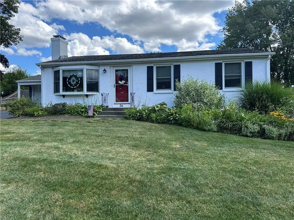 24 Beachwood Drive Cumberland RI 02864