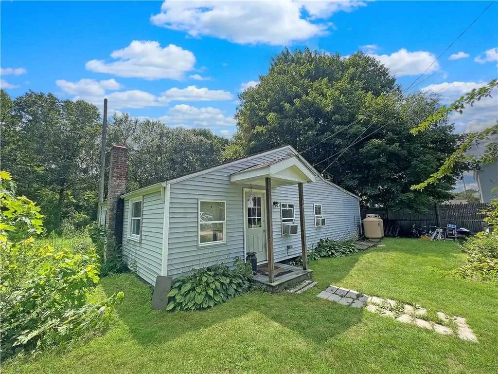3 B Cottage Street Westerly RI 02891
