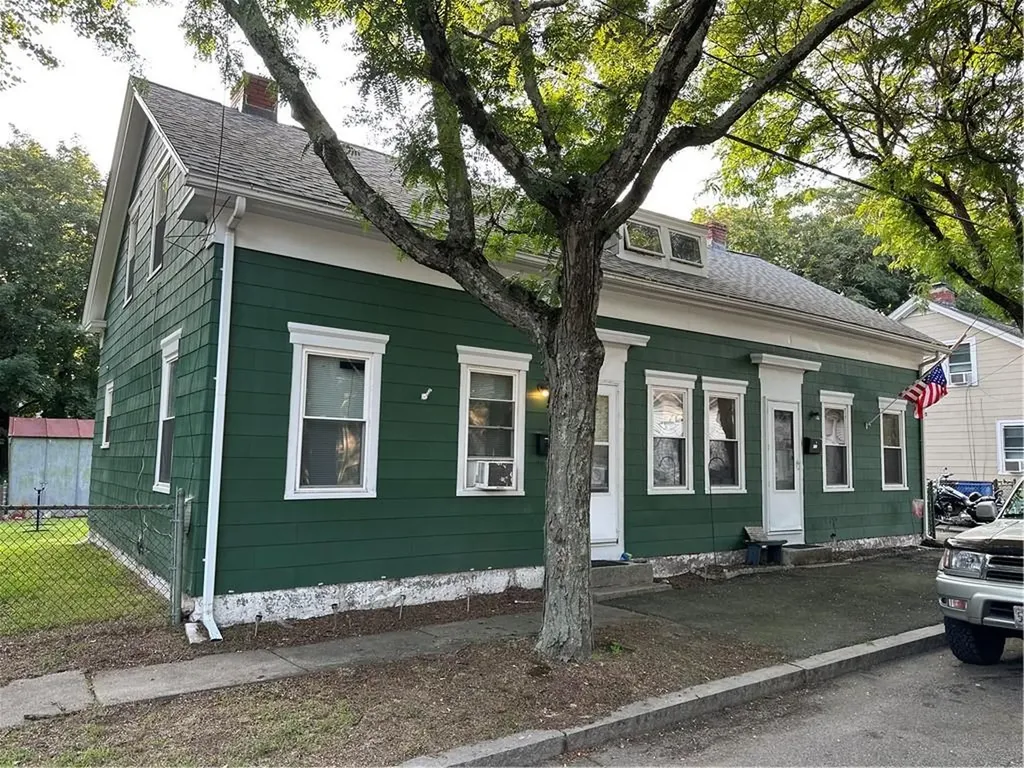 31 33 Cedar Street Cranston RI 02910