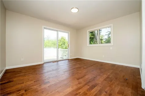 24 Bismark Avenue Tiverton RI 02878