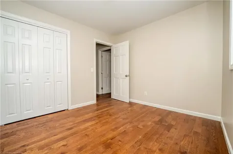 24 Bismark Avenue Tiverton RI 02878