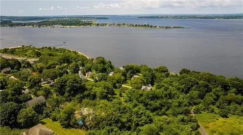 24 Bismark Avenue Tiverton RI 02878