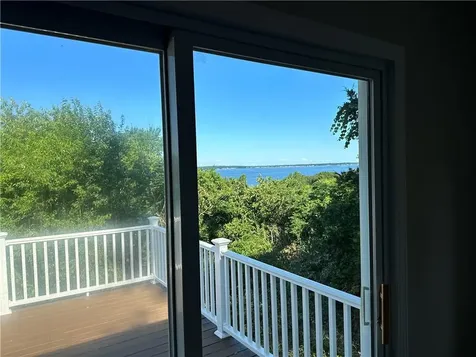 24 Bismark Avenue Tiverton RI 02878