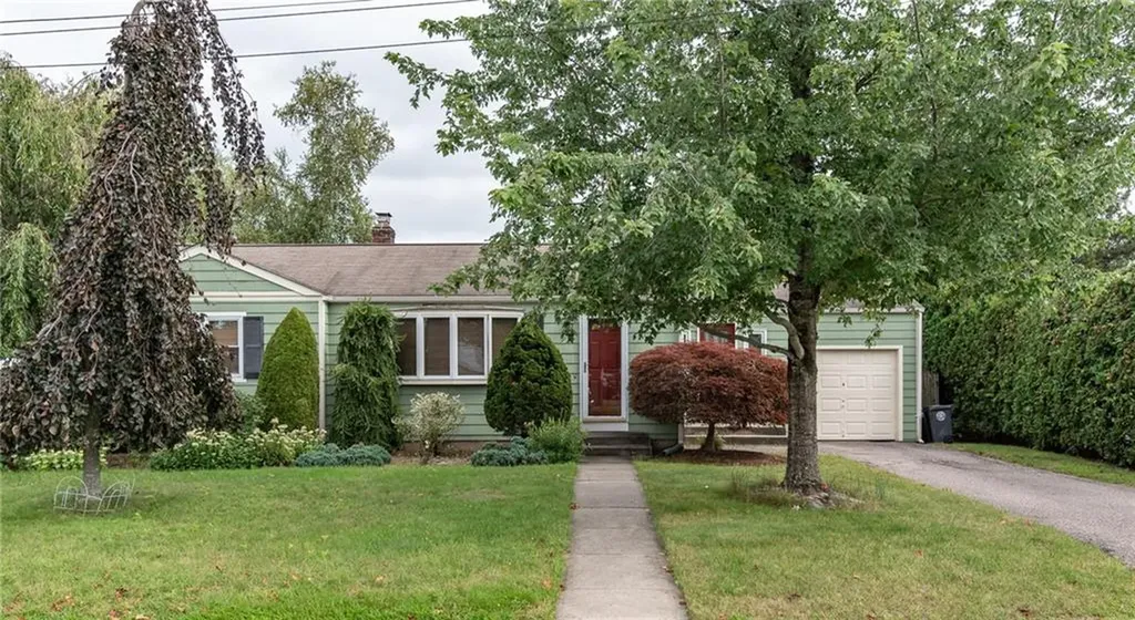 18 Restwood Road Cranston RI 02920