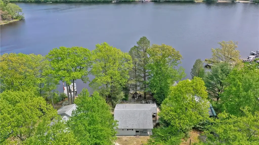 490 Courthouse Lane Burrillville RI 02859