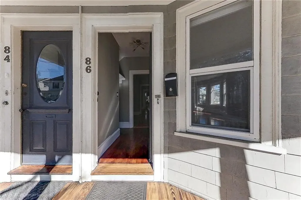 84 11th Street Providence RI 02906