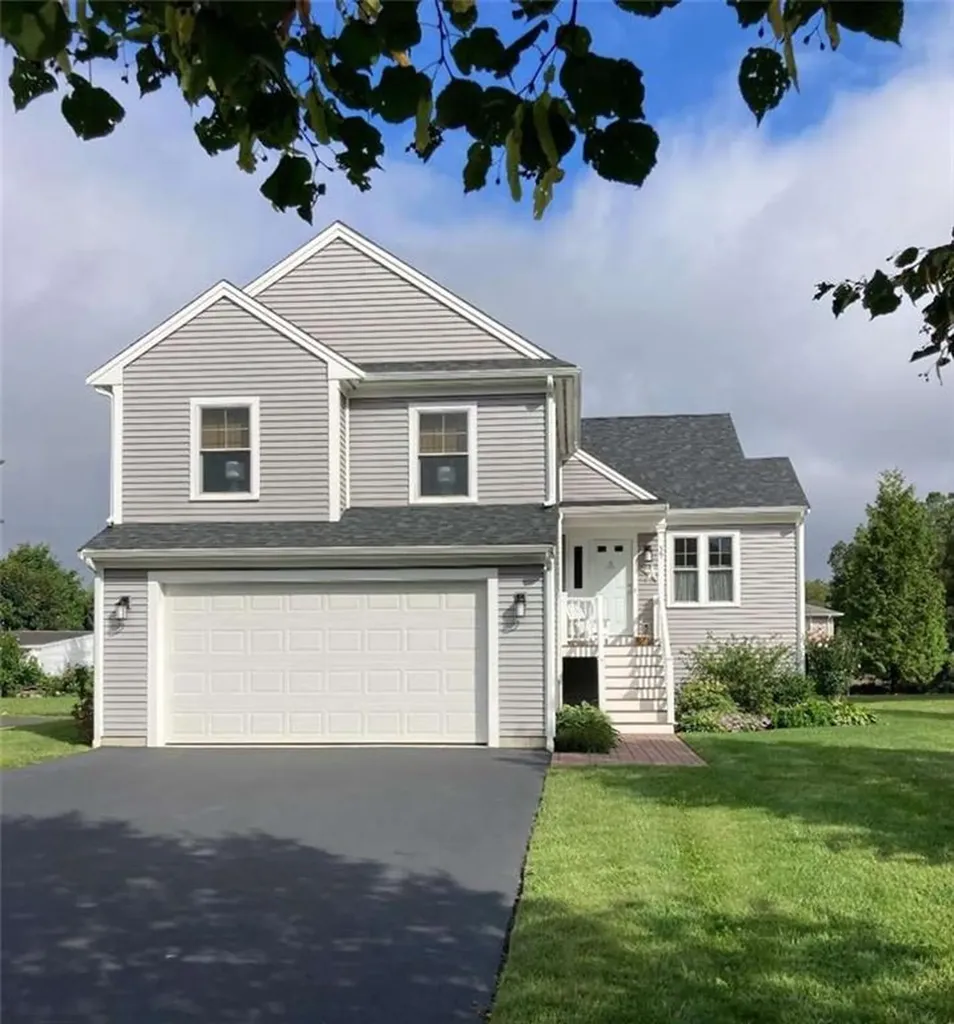 59 Garfield Court Bristol RI 02809