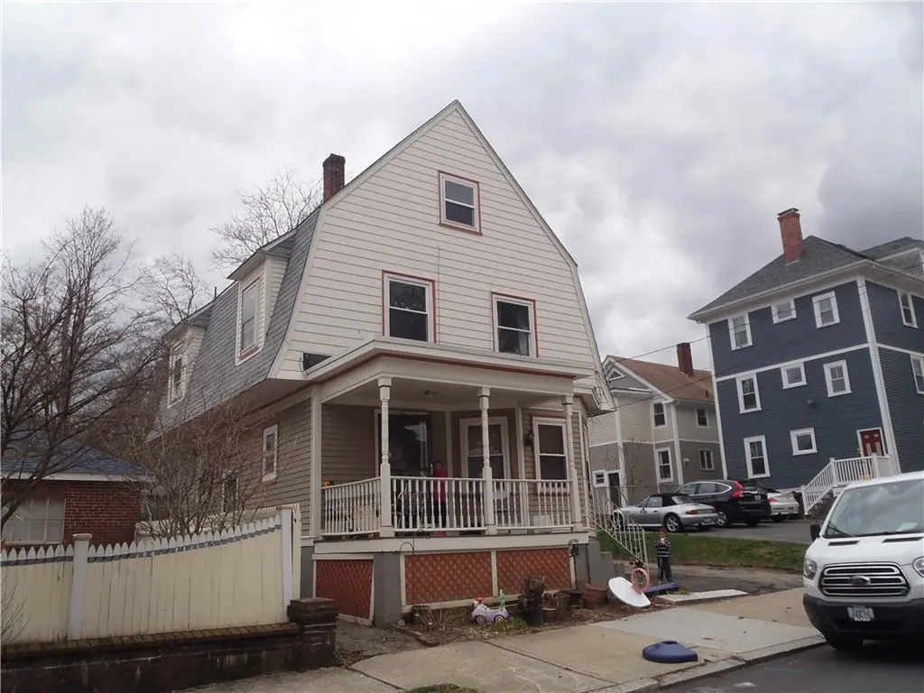 15 Hart Street Providence RI 02906