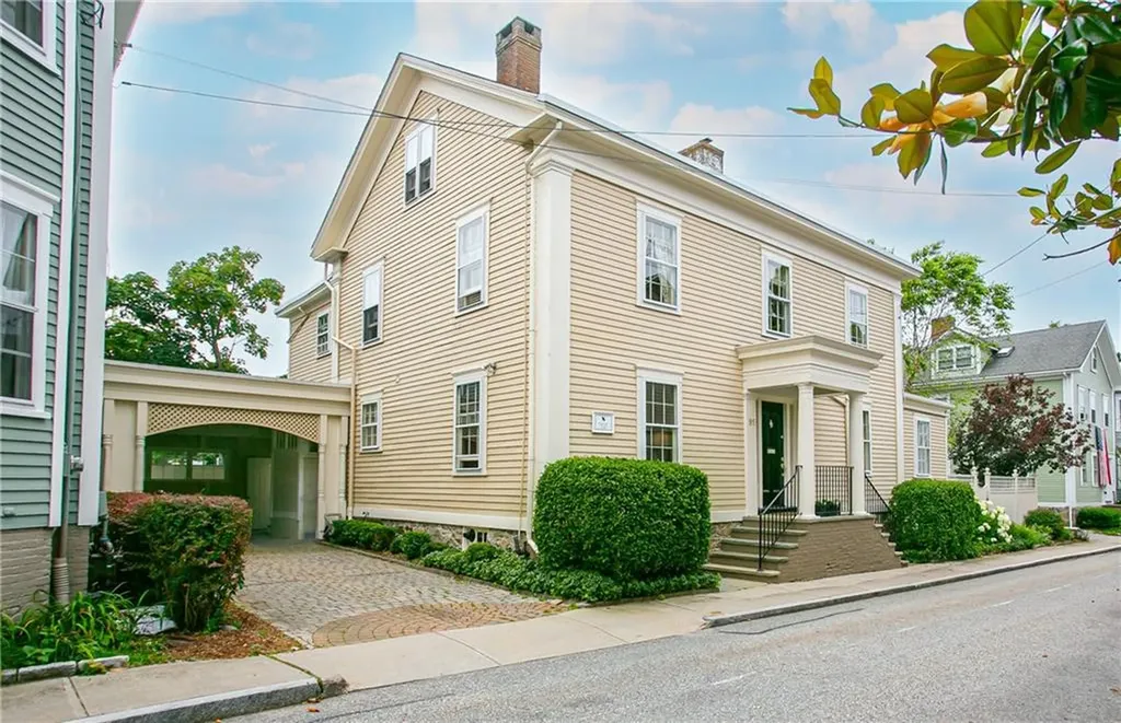 95 John Street Newport RI 02840