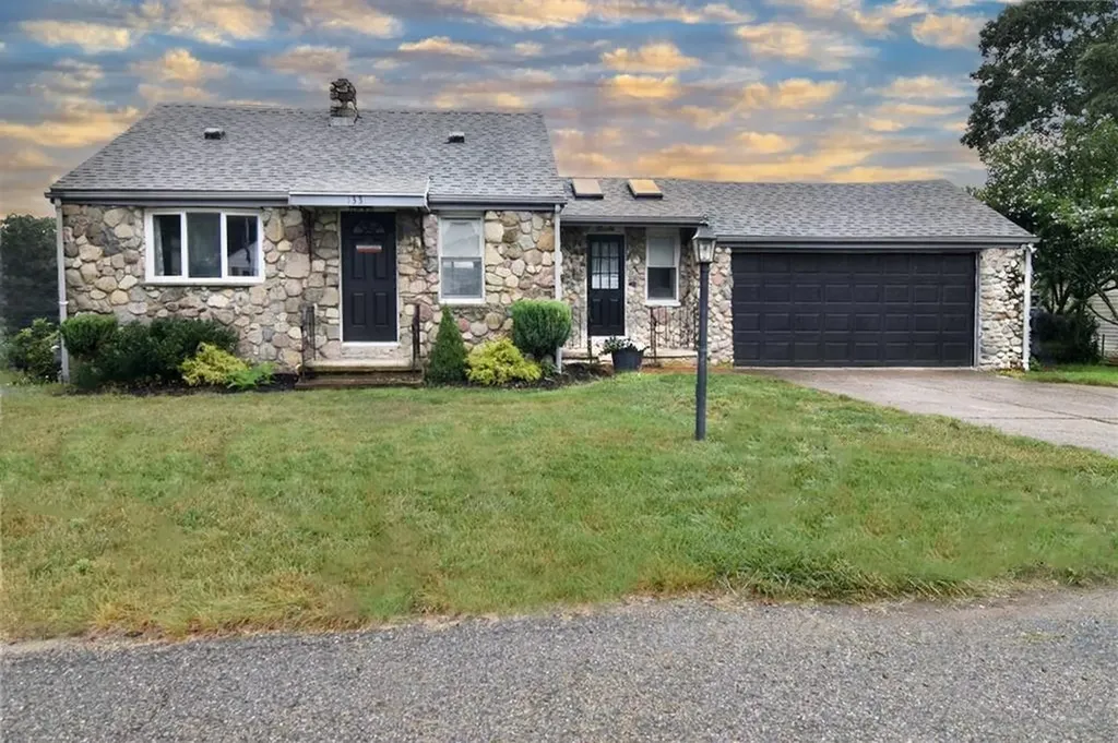 133 Vineyard Avenue Cumberland RI 02864