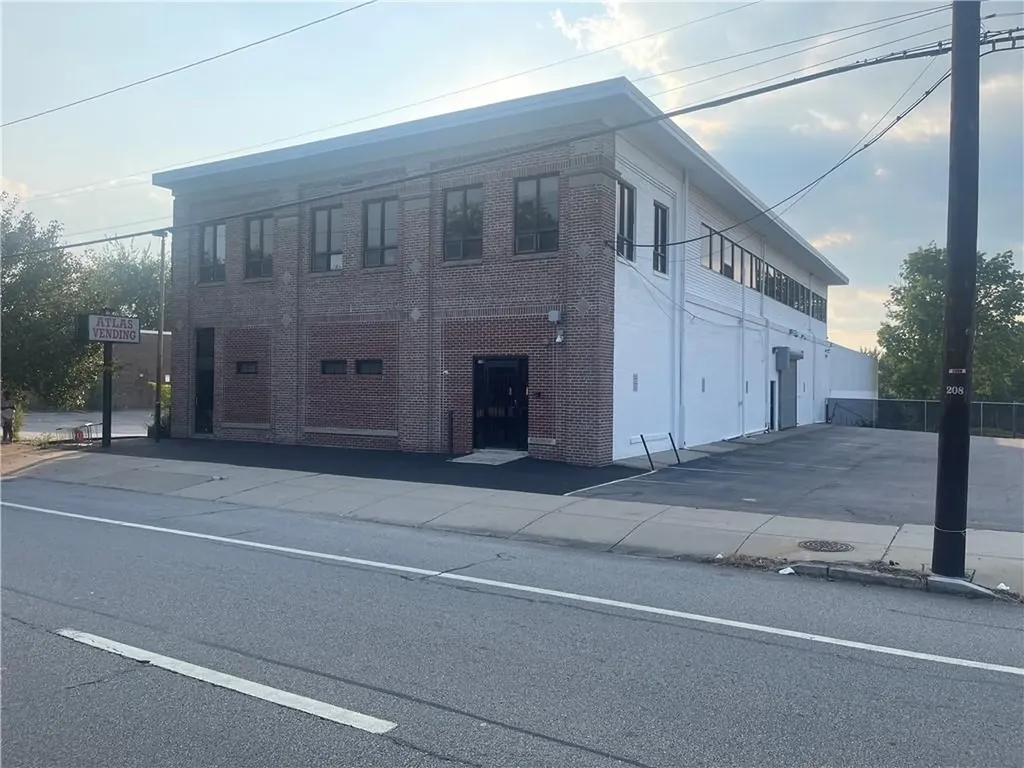 1106 North Main Street Providence RI 02904