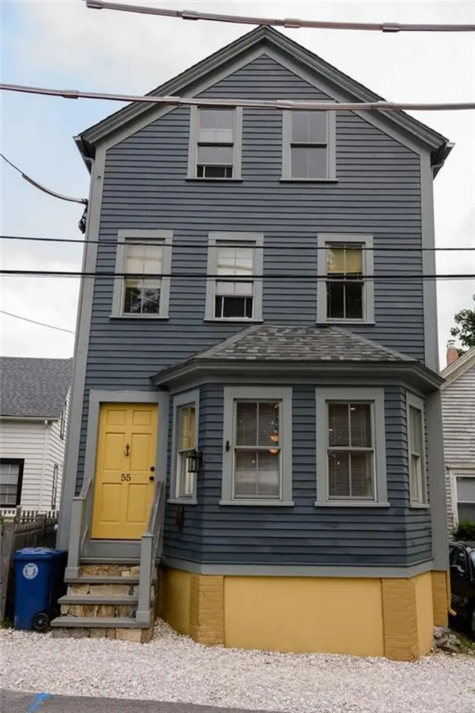 55 Remington Street Warwick RI 02888