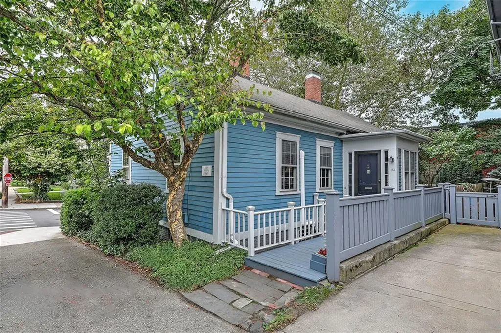 147 Williams Street Providence RI 02906