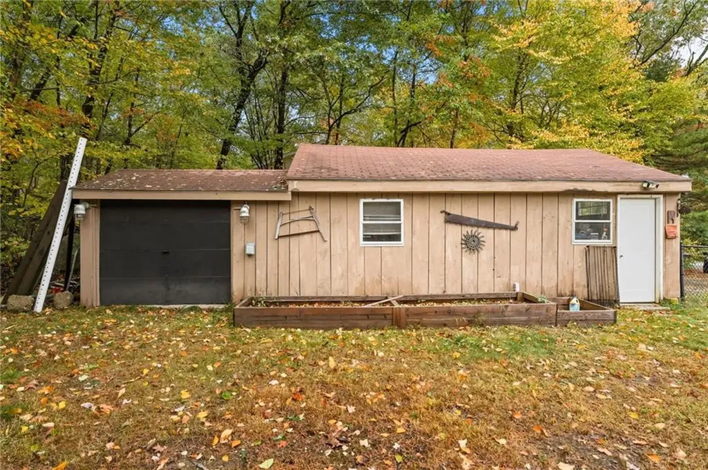 75 Staghead Drive Burrillville RI 02859