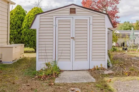 24 Sherwood Valley Lane Coventry RI 02816