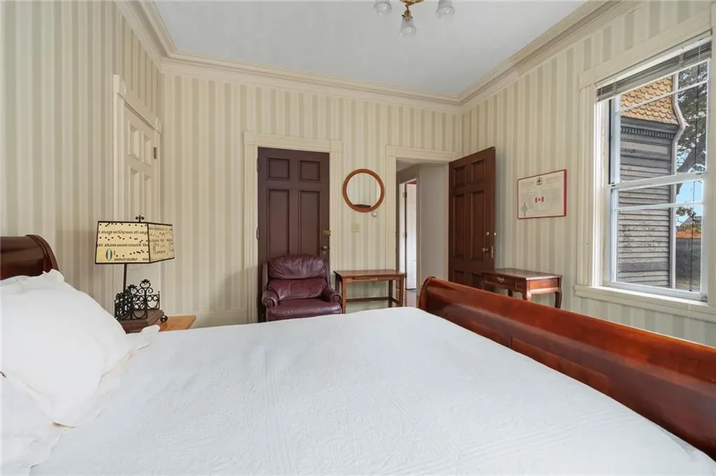 178 Eaton Street Providence RI 02908