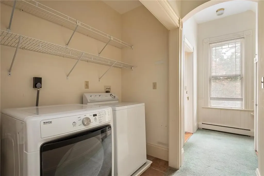 178 Eaton Street Providence RI 02908