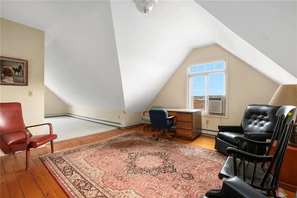 178 Eaton Street Providence RI 02908