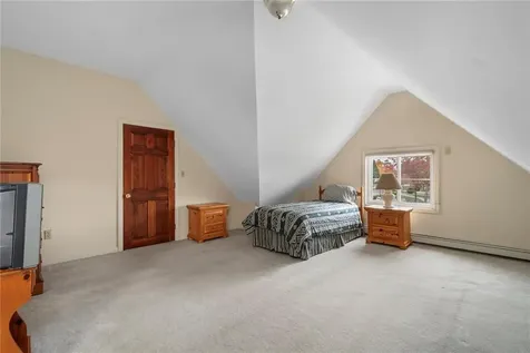 178 Eaton Street Providence RI 02908