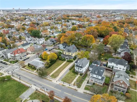 178 Eaton Street Providence RI 02908