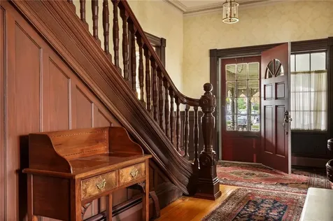 178 Eaton Street Providence RI 02908