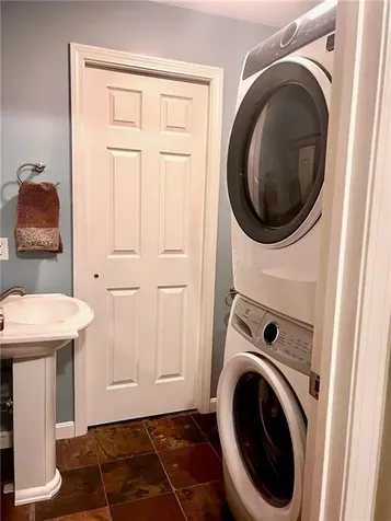 14 Mowry Drive Smithfield RI 02917