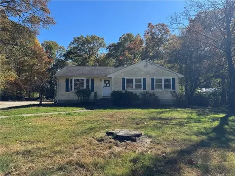 126 Alton Bradford Road Hopkinton RI 02808