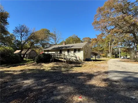 126 Alton Bradford Road Hopkinton RI 02808