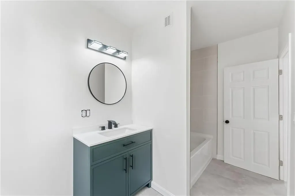 26 Alto Street Cranston RI 02920