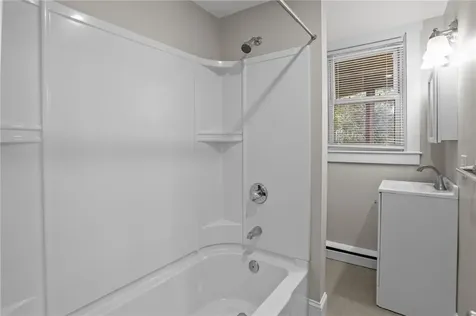 54 Hillside Avenue Tiverton RI 02878