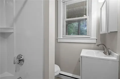 54 Hillside Avenue Tiverton RI 02878