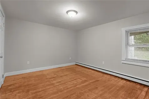 54 Hillside Avenue Tiverton RI 02878