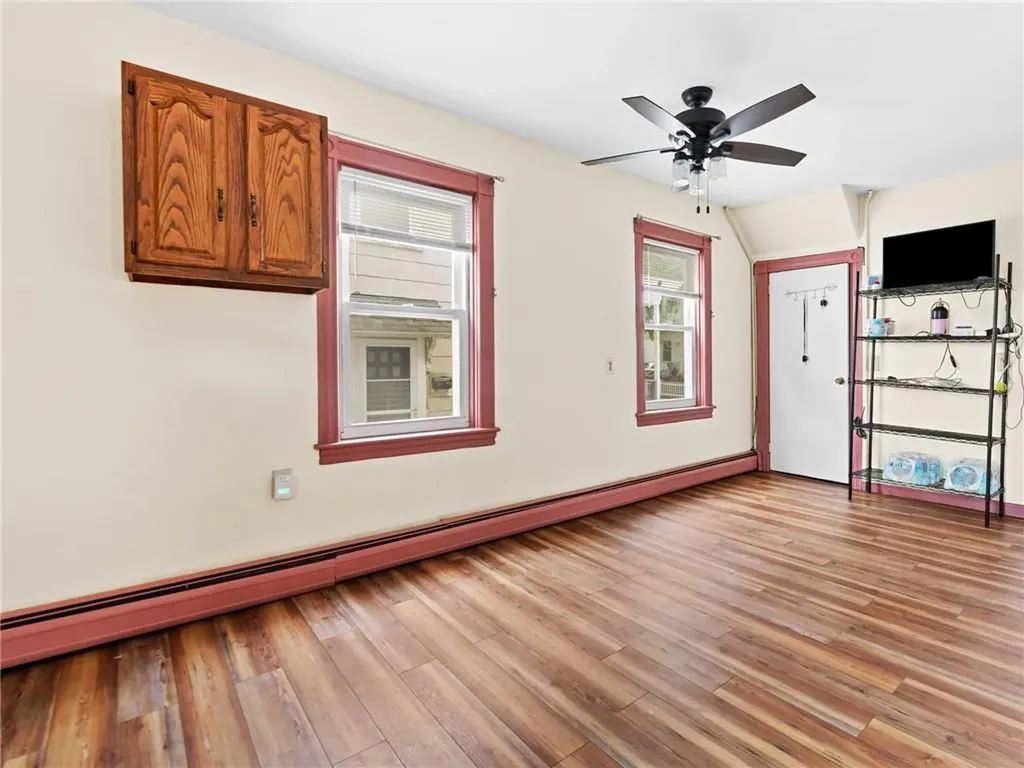 204 Roosevelt Street Providence RI 02909