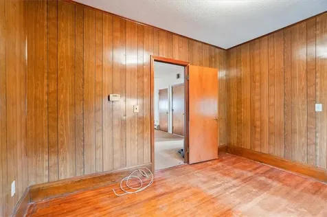 39 Broad Street Warren RI 02885