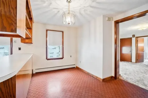 39 Broad Street Warren RI 02885