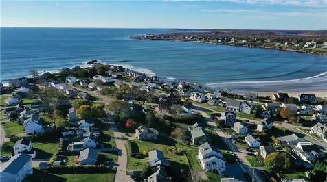 45 Leonard Bodwell Road Narragansett RI 02882