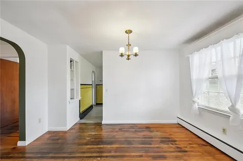 45 Leonard Bodwell Road Narragansett RI 02882