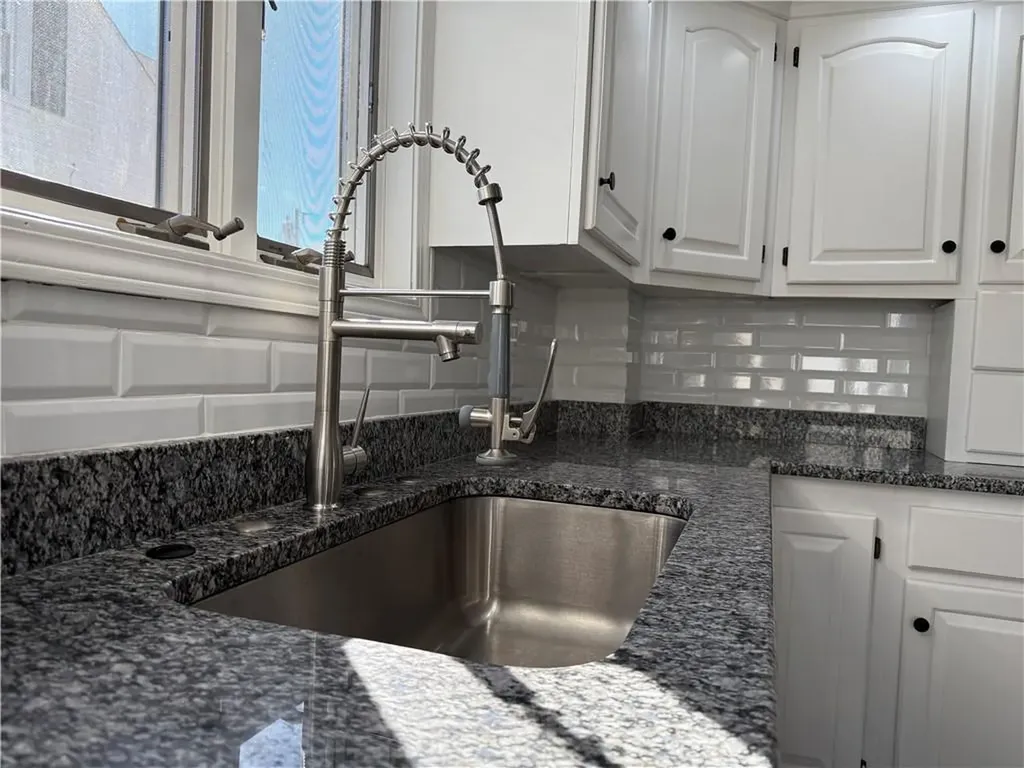 136 Frankfort Street Cranston RI 02910