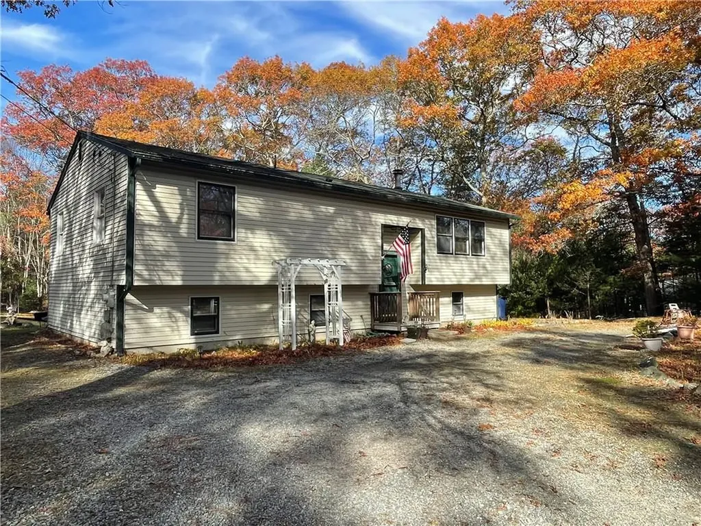 4207 South County Trail Charlestown RI 02813