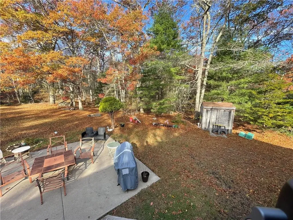 4207 South County Trail Charlestown RI 02813