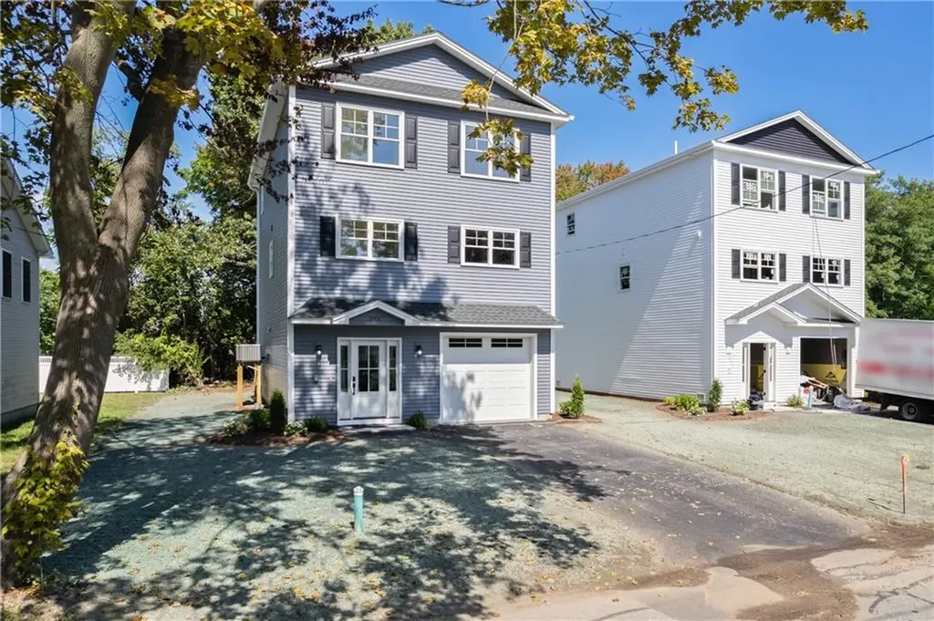 345 Point Avenue Warwick RI 02889